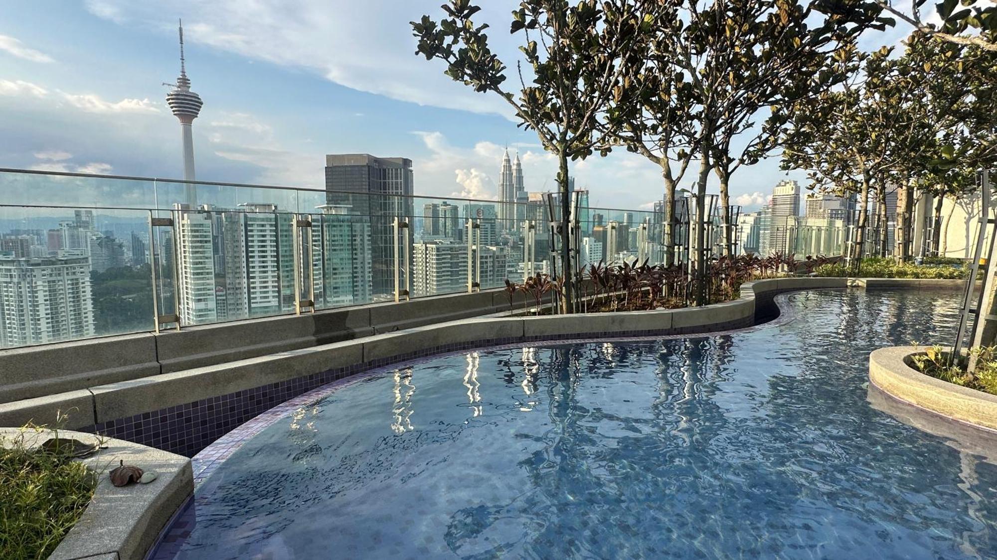 Apartamento Skyline View In Bukit Bintang The Robertson 42F Kuala Lumpur Exterior foto