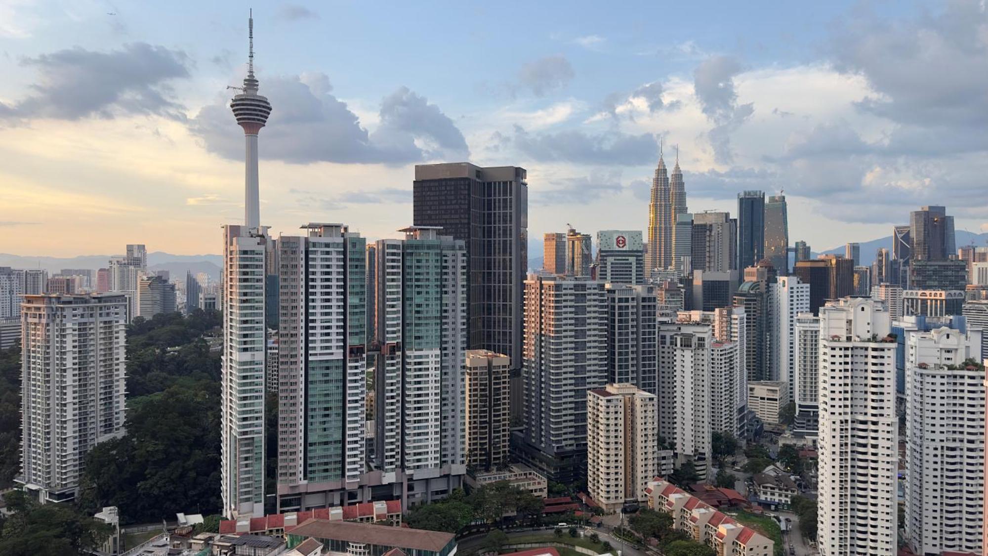 Apartamento Skyline View In Bukit Bintang The Robertson 42F Kuala Lumpur Exterior foto